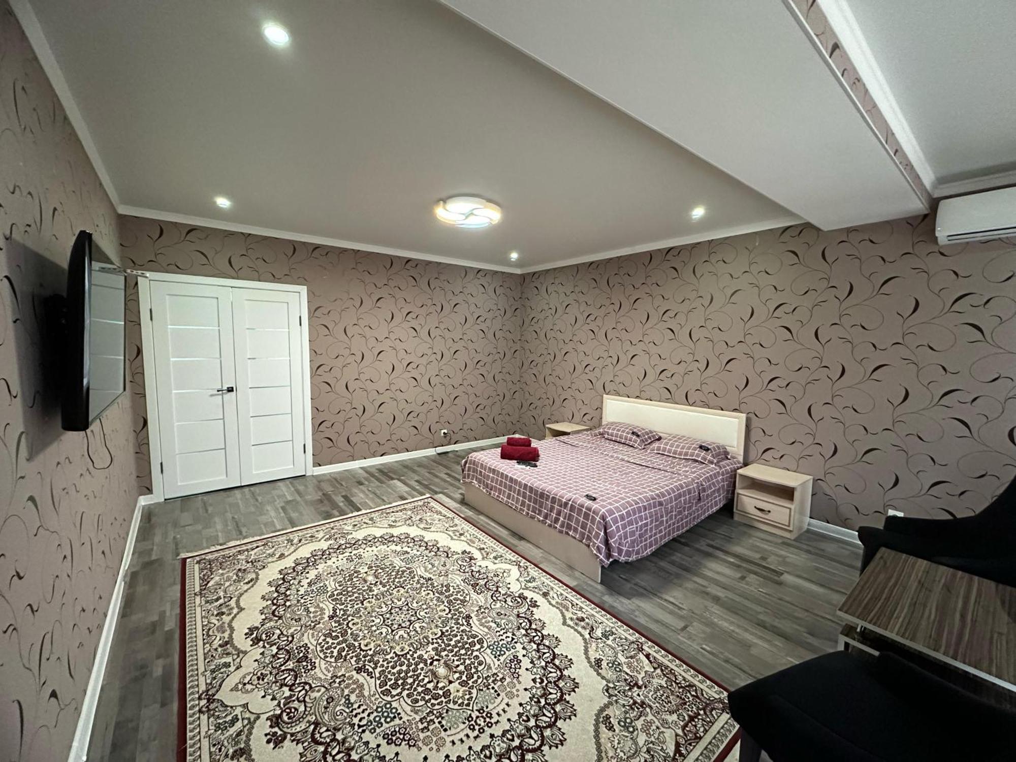 элитная 1 комнатная в жк нектар 1этаж Apartment Aktobe
